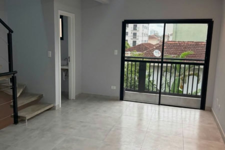 Casa com 2 dormitórios à venda, 116 m² por R$ 650.000,00 - Marapé - Santos/SP