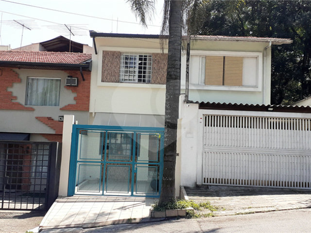 Casa à venda com 3 quartos, sendo 1 suíte,  em Planalto Paulista, São Paulo, SP