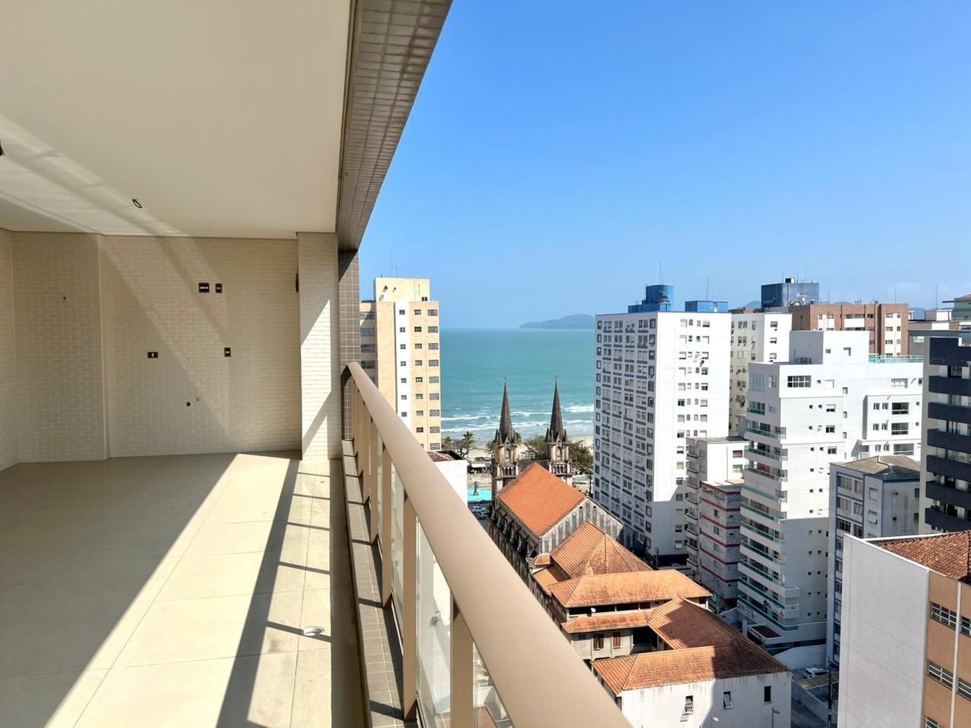 Apartamento com 3 dormitórios à venda, 210 m² por R$ 3.300.000,00 - Boqueirão - Santos/SP