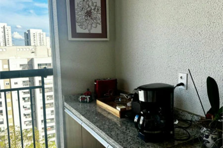 Apartamento à venda com 3 quartos, sendo 1 suíte, em Parque Reboucas, São Paulo, SP