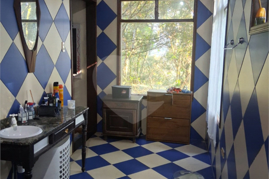 Casa à venda com 3 suítes no condomínio Alpes da Cantareira, Mairiporã - SP