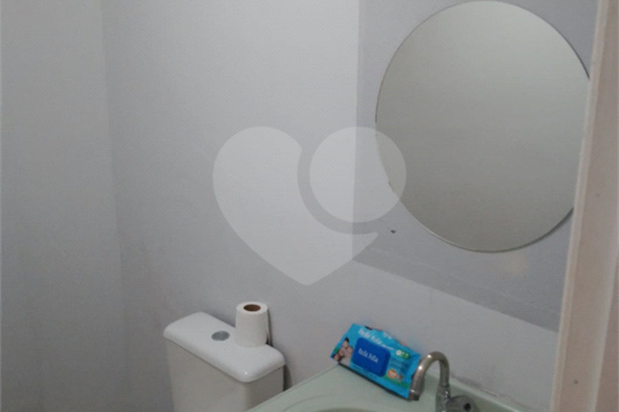 Casa à venda com 2 quartos no condomínio Residencial Armênia, Ferraz de Vasconcelos - SP