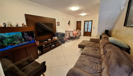 Sobrado à venda com 3 quartos, sendo 1 suíte,  em Cupecê, São Paulo, SP
