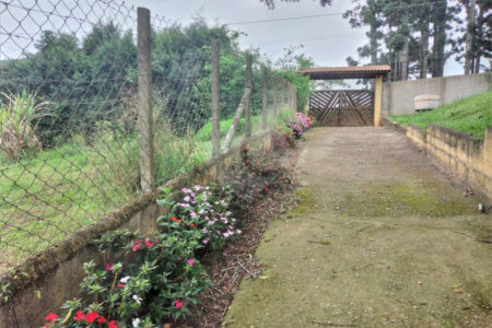 Chácara à venda com 4 quartos, sendo 3 suítes, em Ibiúna, Ibiúna, SP