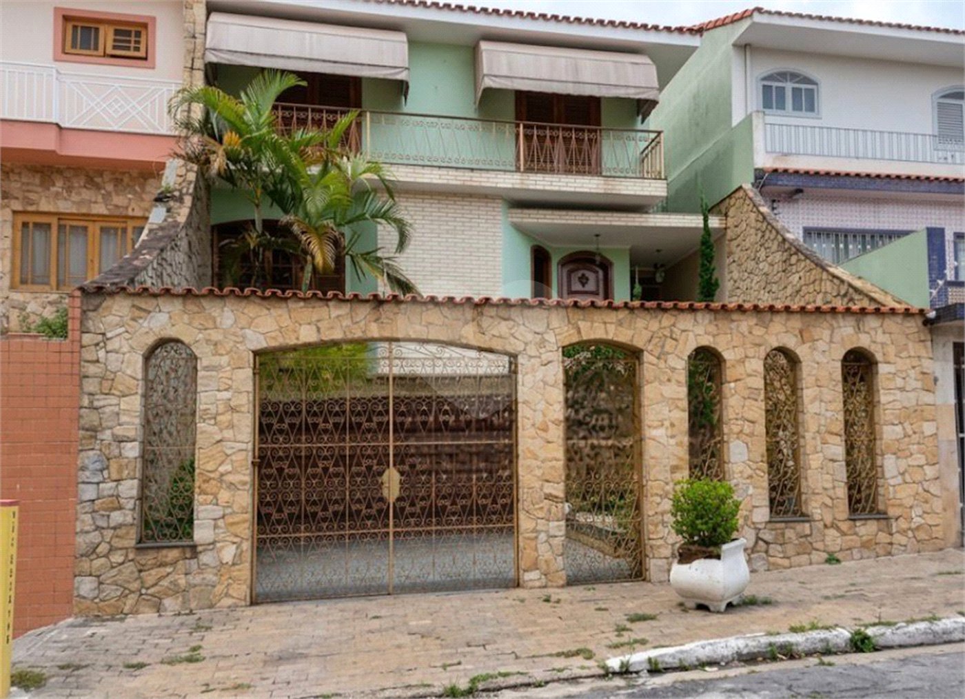 Casa à venda com 3 quartos, sendo 1 suíte, em Vila Guilherme, São Paulo, SP