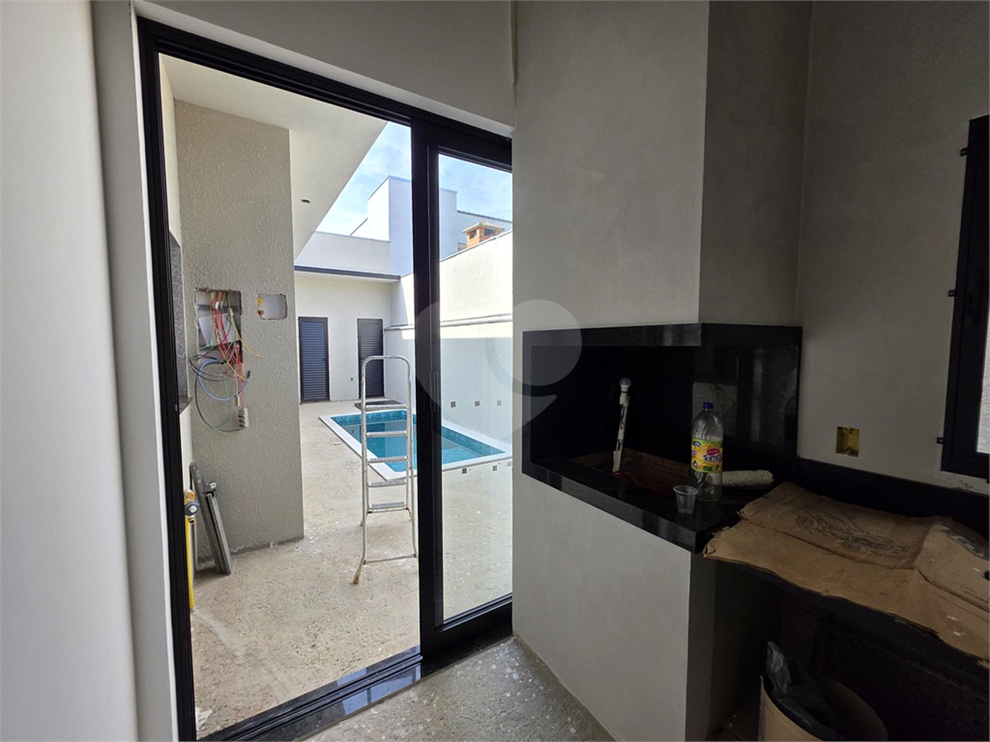 Casa à venda com 3 quartos, sendo 1 suíte,  no condomínio Reserva Ipanema I, Sorocaba - SP