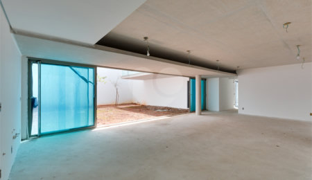 Casa à venda com 3 suítes no condomínio Residencial Heron 140, São Paulo - SP