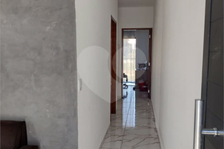 Sobrado à venda com 2 quartos, sendo 1 suíte,  no Centro, Bom Jesus dos Perdões, SP