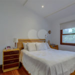 Casa à venda com 4 quartos, sendo 2 suítes, no condomínio Vila Antonieta, São Paulo - SP