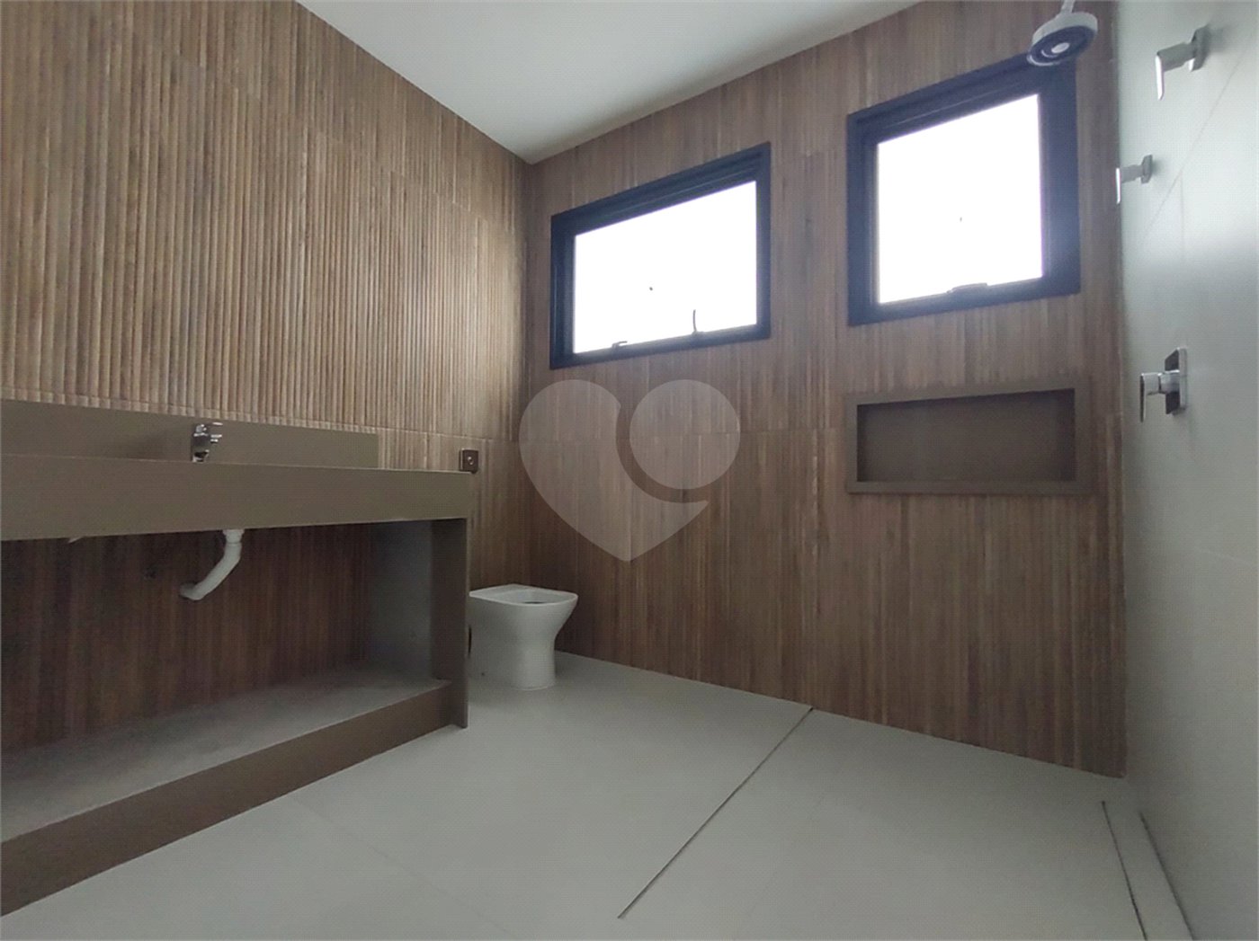 Casa à venda com 4 suítes em Residencial Jatibela, Campinas, SP