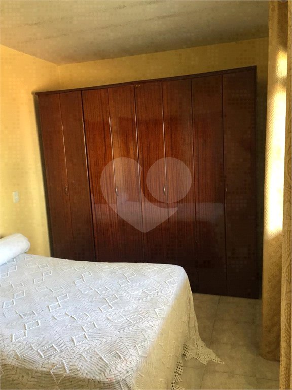 Casa à venda com 2 quartos, sendo 1 suíte, em Socorro, São Paulo, SP