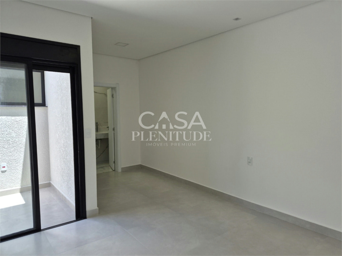 Casa em condomínio à venda com 3 quartos, sendo 1 suíte, em Jardim Villagio Milano, Sorocaba, SP