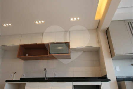 Apartamento à venda com 2 suítes em Mirandópolis, São Paulo, SP