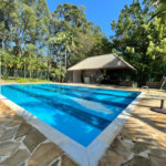 Casa à venda com 5 quartos, sendo 3 suítes, no condomínio Santa Teresa 1, Vinhedo - SP