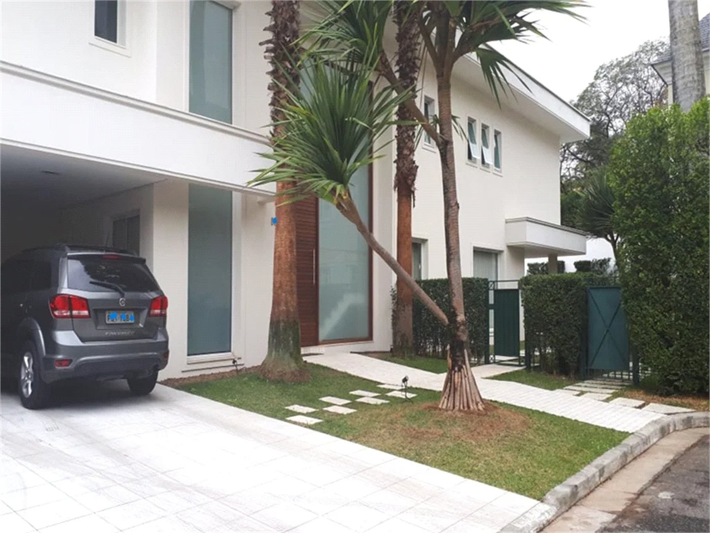 Casa à venda com 4 suítes no condomínio Residencial Morumbi, São Paulo - SP