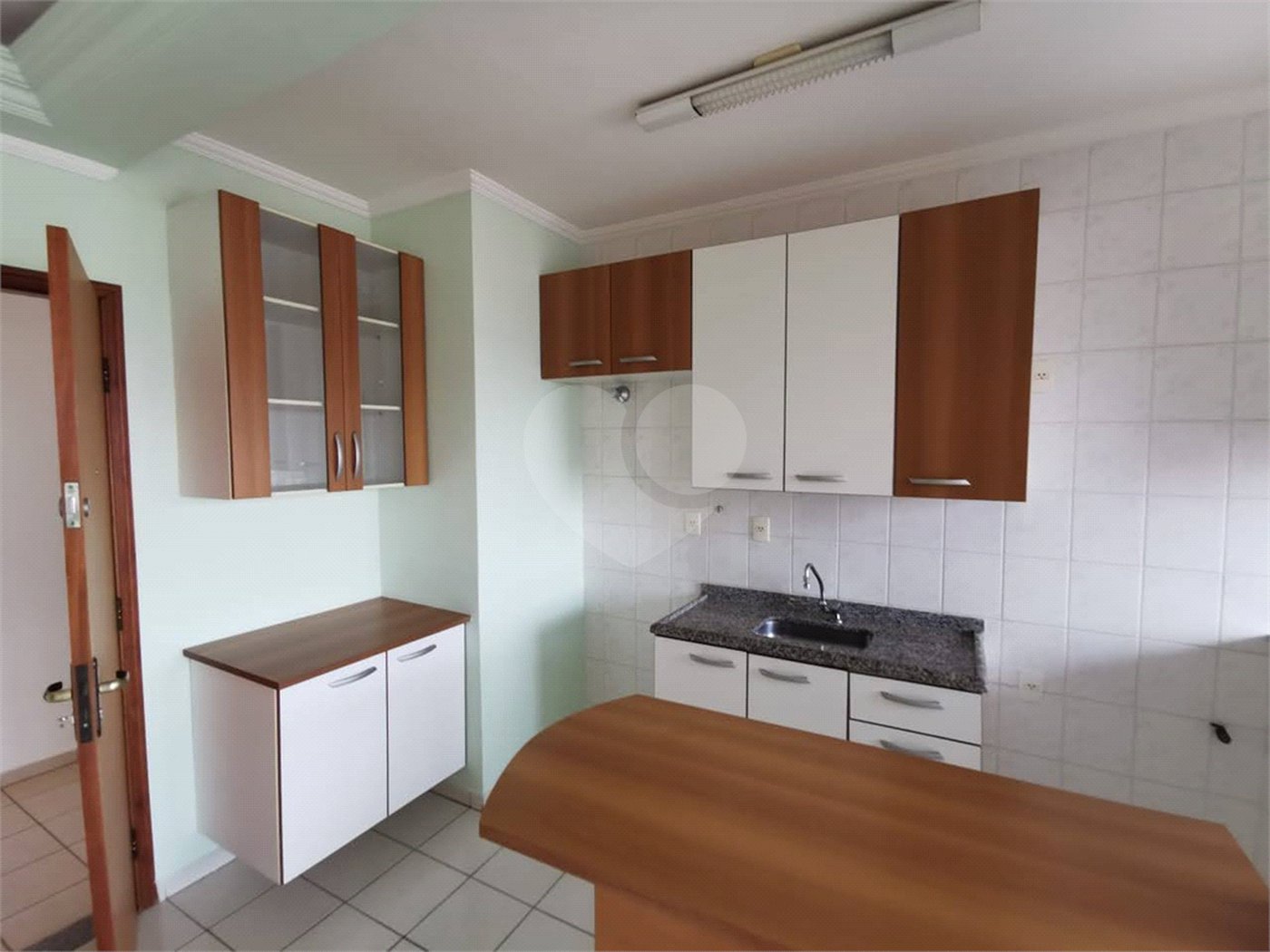 Apartamento à venda com 1 suíte no Centro, Araraquara, SP