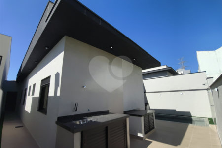 Casa à venda com 3 suítes no condomínio Campos do Conde I e II, Sorocaba - SP