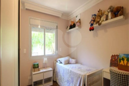Casa à venda com 3 suítes no condomínio Palma de Mallorca Private Houses, São Paulo - SP