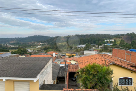 Sobrado à venda com 3 quartos, sendo 2 suítes, em Vila Granada, Mairinque, SP