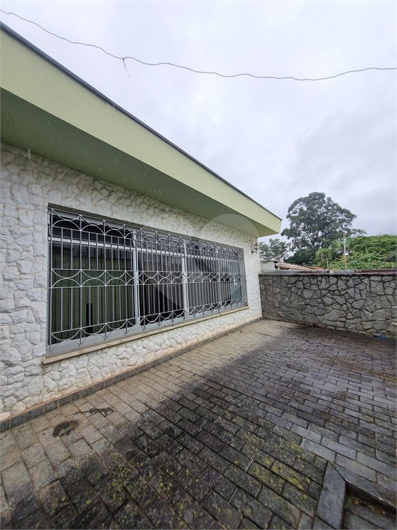 Casa à venda com 3 quartos, sendo 1 suíte,  em Jardim Leonor Mendes de Barros, São Paulo, SP