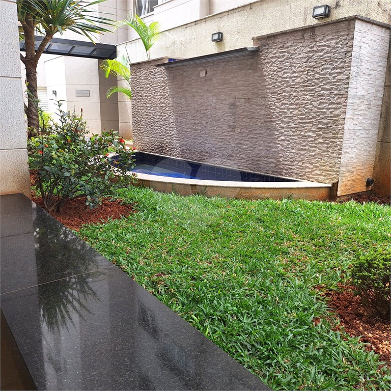 Apartamento à venda com 3 quartos, sendo 1 suíte, em Vila Paulicéia, São Paulo, SP
