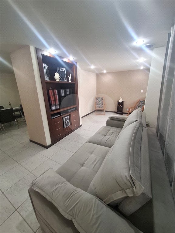 Casa à venda com 3 quartos, sendo 1 suíte, em Campo Grande, Rio de Janeiro, RJ