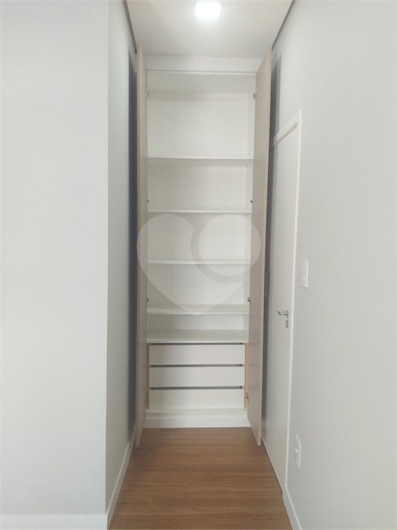 Casa à venda com 3 quartos, sendo 1 suíte,  no condomínio Gardenville, Itu - SP
