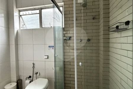 Apartamento de 80m² a venda e locação em Moema - 02 dorm, 02 Banheiros 01 Vaga