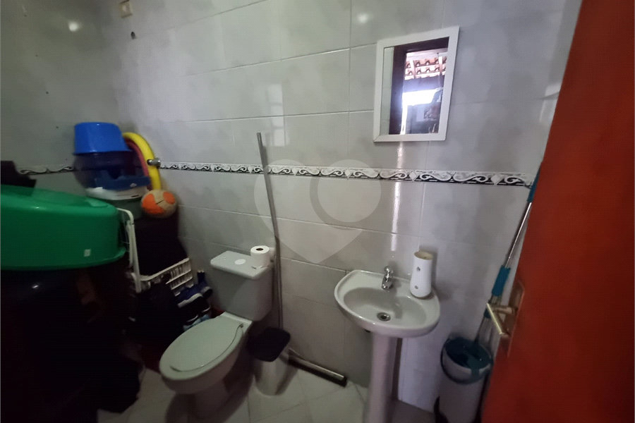 Sobrado à venda com 4 quartos, sendo 2 suítes, em Vila Barreto, São Paulo, SP