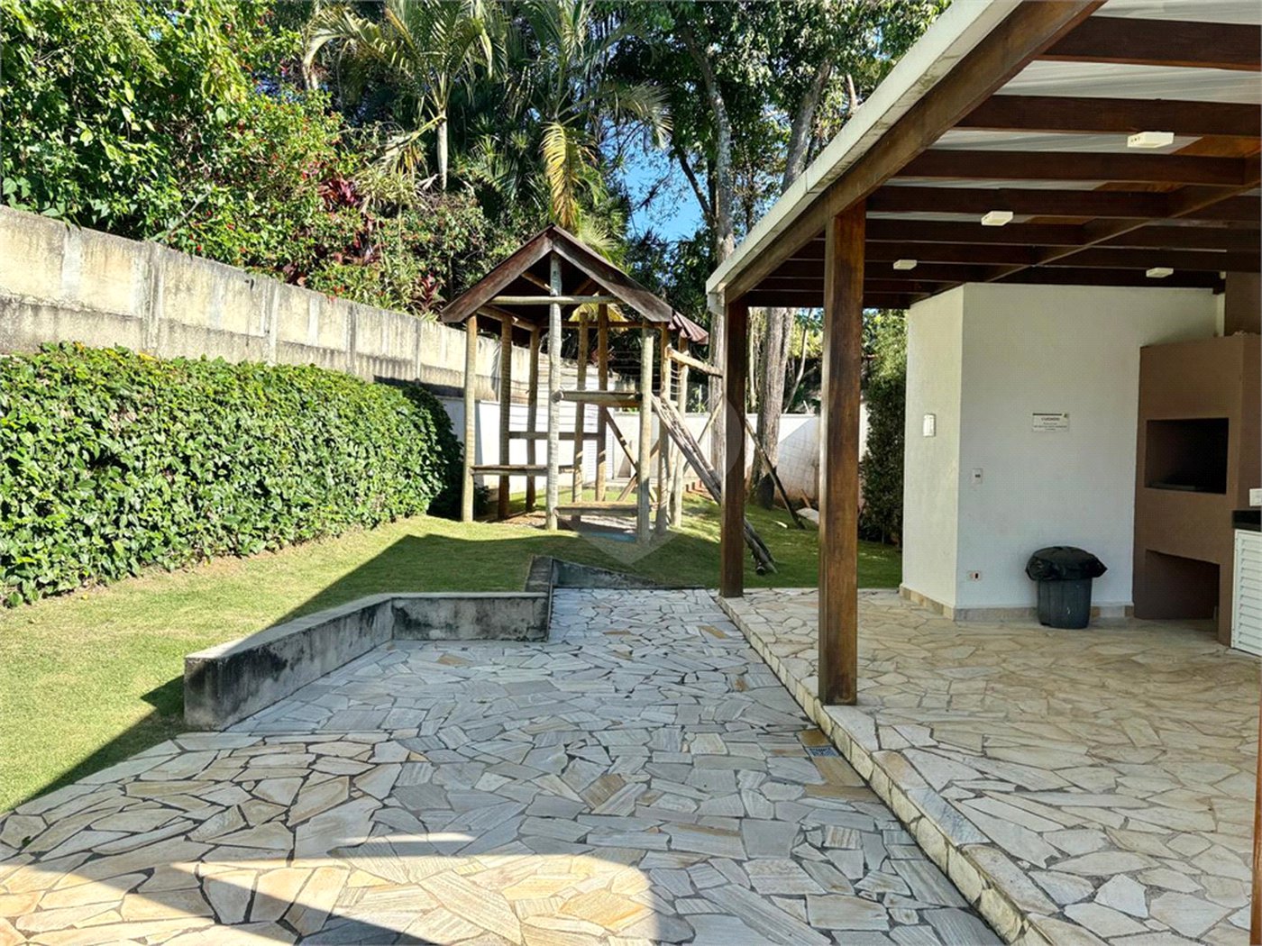 Villagio à venda com 3 quartos, sendo 1 suíte, em Jardim Paulista, Atibaia, SP