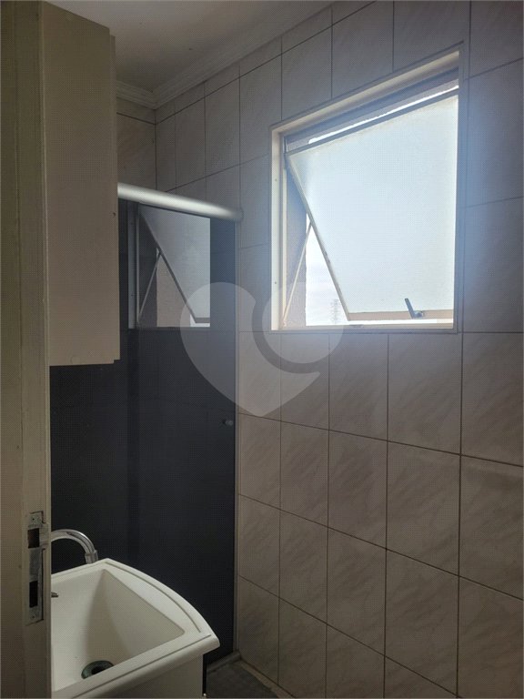 Apartamento à venda com 2 quartos em Vila Júlia, Poá, SP