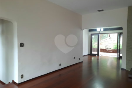 Casa Térrea à venda com 3 quartos, sendo 2 suítes,  em Jardim Marajoara, São Paulo, SP