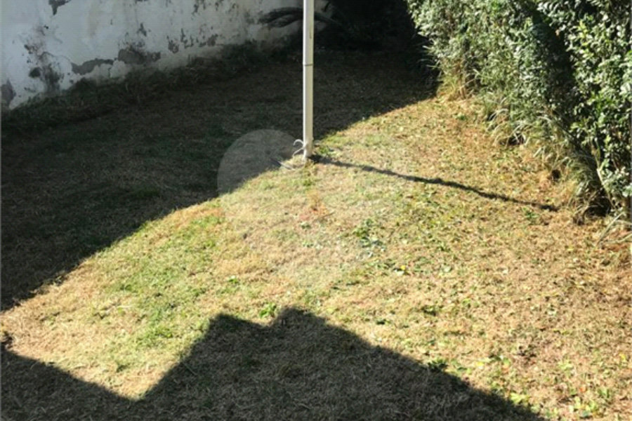 Casa à venda com 2 suítes no condomínio Independence, São Paulo - SP