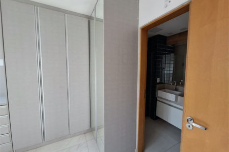 Apartamento à venda com 1 quarto em Jardim das Acácias, São Paulo, SP