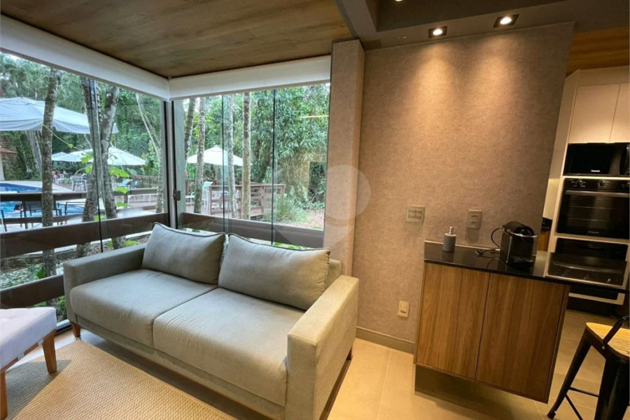 Villagio à venda com 1 suíte em Riviera de São Lourenço, Bertioga, SP