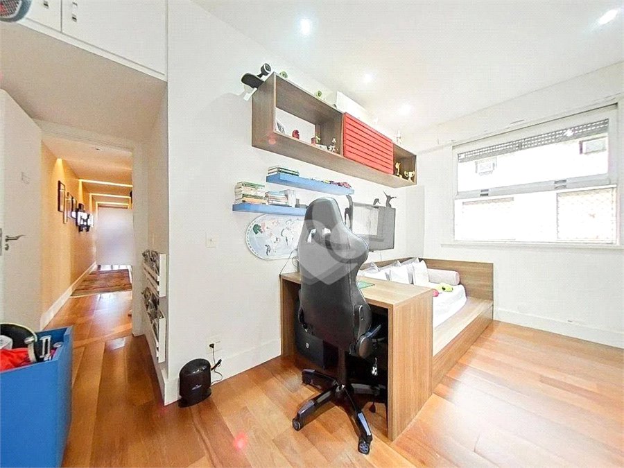 Apartamento à venda com 3 quartos, sendo 1 suíte, em Lagoa, Rio de Janeiro, RJ