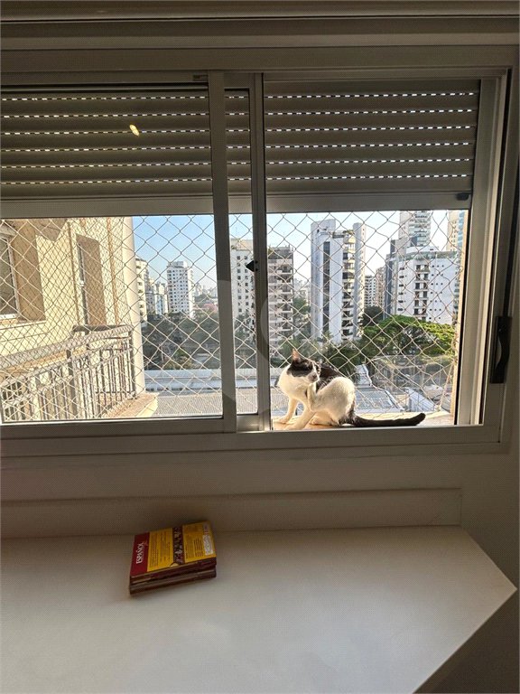Apartamento à venda com 3 suítes em Indianópolis, São Paulo, SP