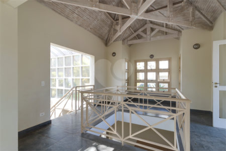 Casa à venda com 4 quartos, sendo 2 suítes, no condomínio Villa Franz Schubert, São Paulo - SP