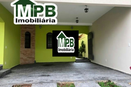 Sobrado à venda com 4 quartos, sendo 2 suítes, em Jardim Pagliato, Sorocaba, SP