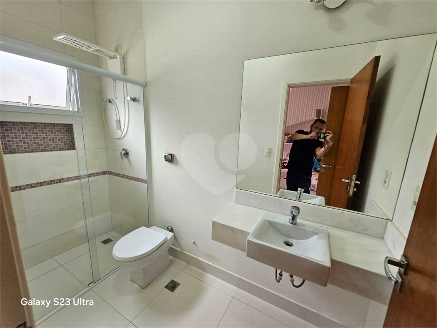 Casa à venda com 4 suítes no condomínio Vinhas da Vista Alegre - Lado Café, Vinhedo - SP