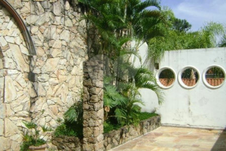 Casa à venda com 4 suítes em Vila Tramontano, São Paulo, SP