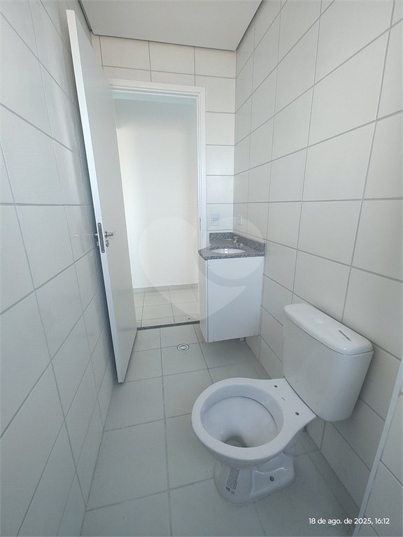 Apartamento para alugar com 3 quartos, sendo 1 suíte,  em Jardim das Palmeiras, Atibaia, SP