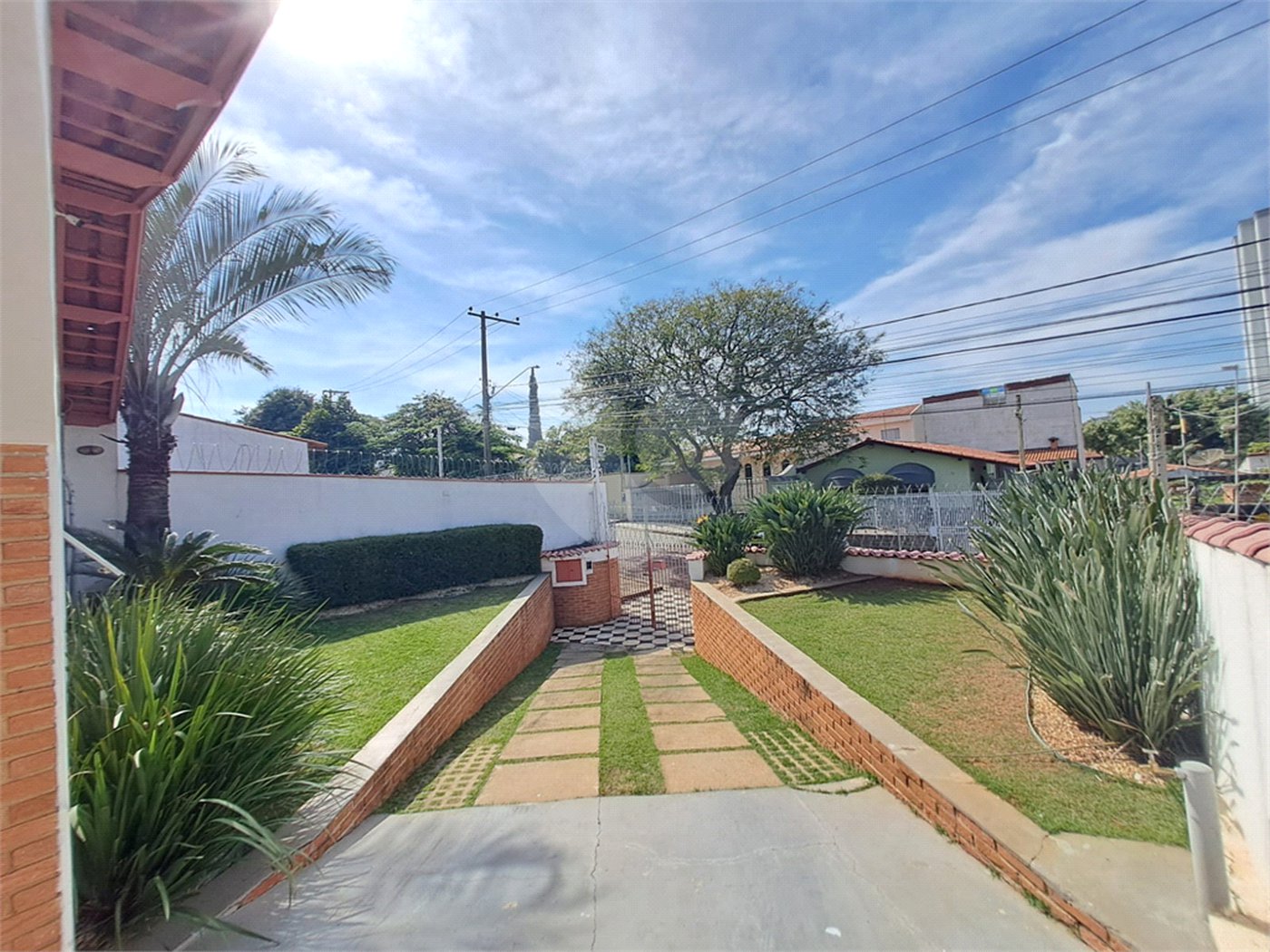 Casa à venda com 3 quartos, sendo 1 suíte, em Vila Trujillo, Sorocaba, SP