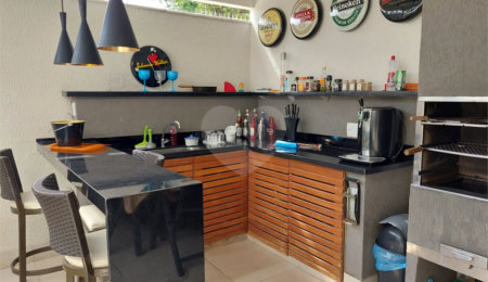 Casa à venda com 3 quartos, sendo 2 suítes,  no condomínio Outside Authentic Residences, Rio de Janeiro - RJ