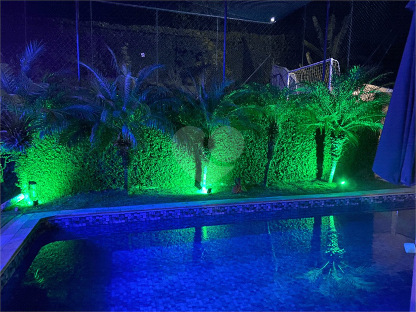 Casa à venda com 4 quartos, sendo 2 suítes, no condomínio Jardim do Ribeirão II, Itupeva - SP