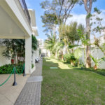 Casa à venda com 4 suítes no condomínio Solar Andaluz, São Paulo - SP