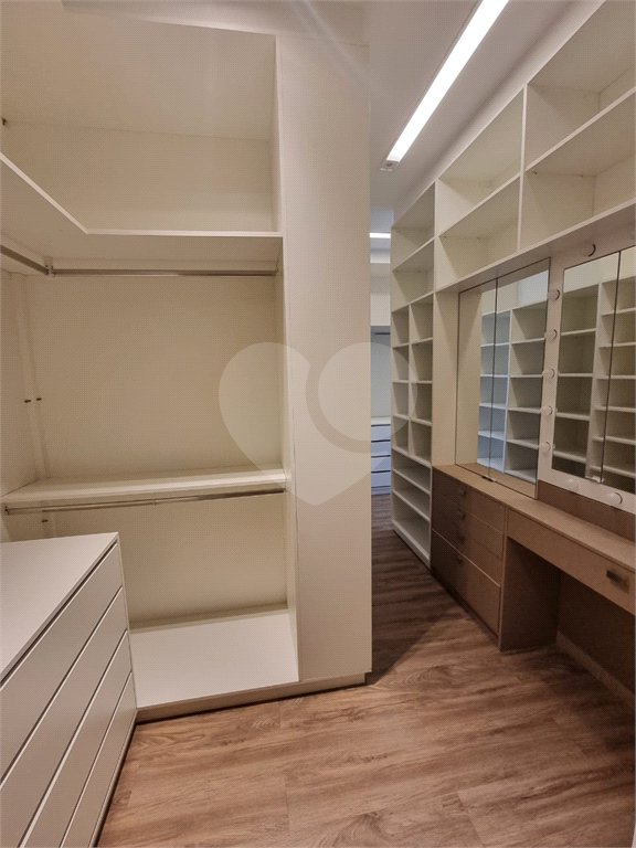 Casa à venda com 6 quartos, sendo 5 suítes,  no condomínio São Joaquim, Vinhedo - SP