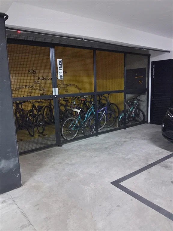Apartamento à venda ou para alugar com 1 suíte em Pinheiros, São Paulo, SP