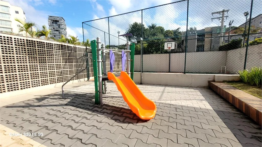 Apartamento à venda com 2 quartos, sendo 1 suíte,  em Vila Ipojuca, São Paulo, SP
