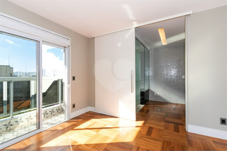Vila Clementino - 161 m² | 2 dormitórios, com possibilidade de 3 | suíte master | 3 vagas | depósito